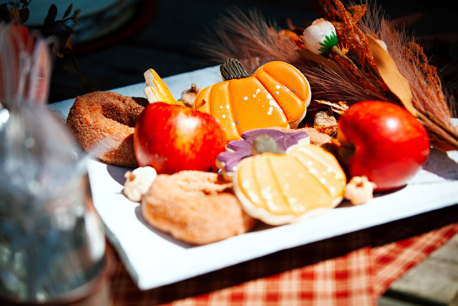 Seasonal treats highlight a picnic dessert tray
